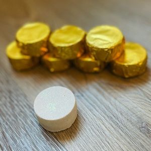 Itch-it-a-cop-it-a Mel-a-ka-mys-it-ca Shower Steamers